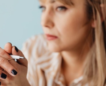 Od krytyka do sprzymierzeńca: jak wypracować nawyk samowspółczucia według Kristin Neff